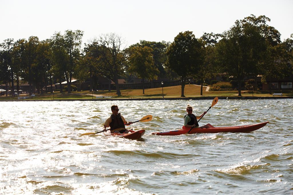 Lake Lawn Resort Delavan Bagian luar foto