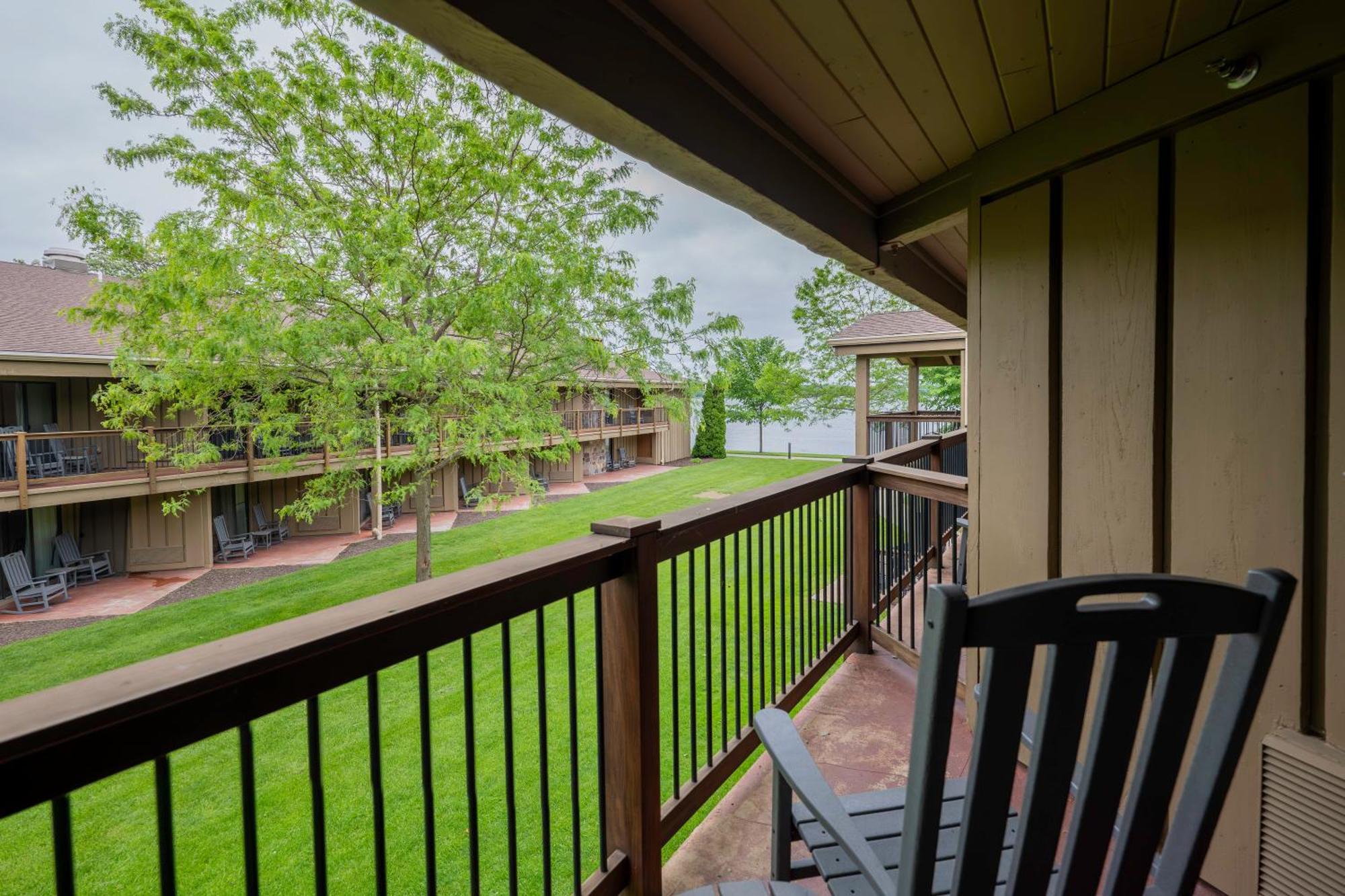 Lake Lawn Resort Delavan Ruang foto