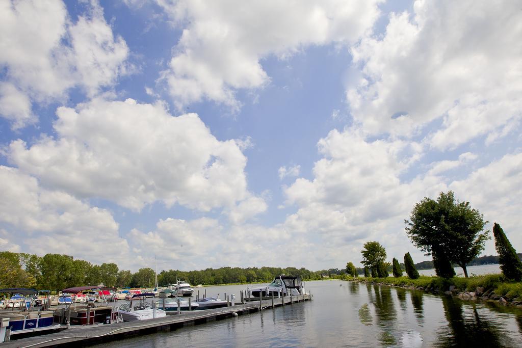 Lake Lawn Resort Delavan Bagian luar foto